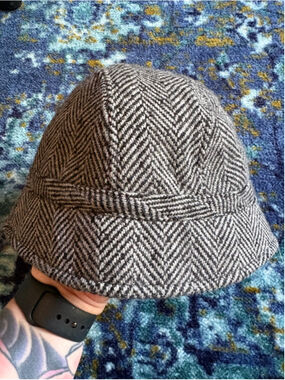 GAP Black White Herringbone Bucket Hat New
